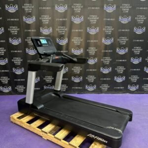 Life Fitness Integrity Treadmills w / X Consoles For Sale | Fitness Equipments Empire